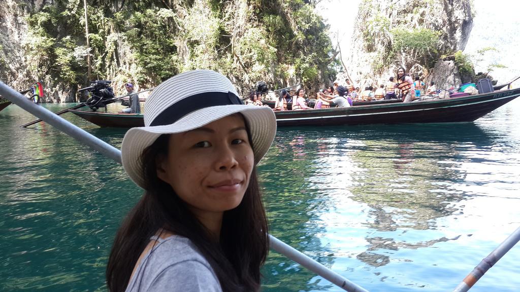 เขาสกฮอลิเดย์ รีสอร์ท Khao Sok National Park ภายนอก รูปภาพ